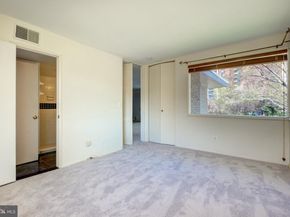 7501 Spring Lake Drive 7501, Bethesda MD 20817