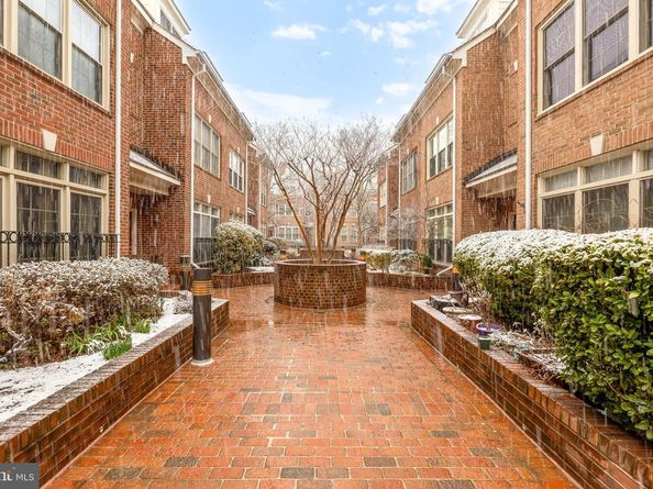 1503 N Colonial Terrace, Arlington VA 22209