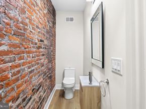 1731 Reed Street, Philadelphia PA 19146