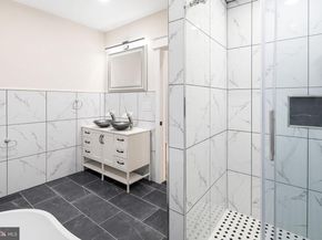 1731 Reed Street, Philadelphia PA 19146