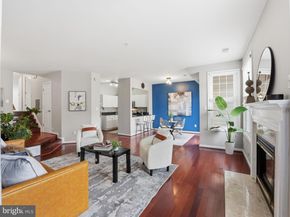 4667 Longstreet Lane 205, Alexandria VA 22311