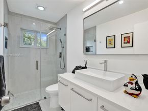1821 NW 33rd Court, Oakland Park FL 33309