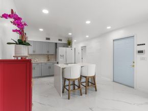 201 NE 28th Court, Boynton Beach FL 33435
