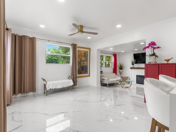 201 NE 28th Court, Boynton Beach FL 33435