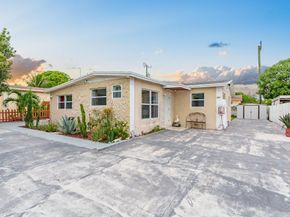 201 NE 28th Court, Boynton Beach FL 33435