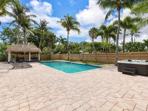 1900 NE 16th Terrace, Fort Lauderdale FL 33305