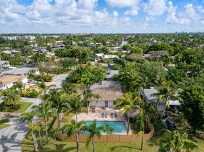 1900 NE 16th Terrace, Fort Lauderdale FL 33305