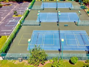 507 Gardens Drive 203, Pompano Beach FL 33069
