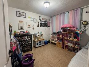 5726 Douglas Street, Hollywood FL 33021