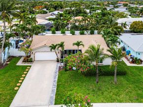 2527 SW 12th Street, Boynton Beach FL 33426