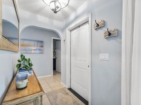 2527 SW 12th Street, Boynton Beach FL 33426
