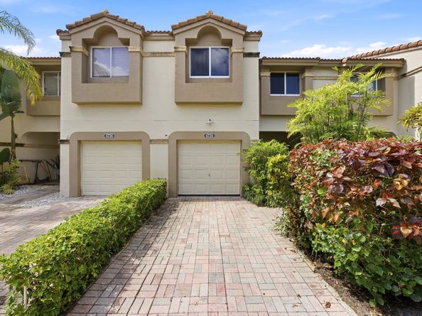 6738 Via Regina, Boca Raton FL 33433