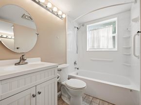 132 Cambridge F, West Palm Beach FL 33417