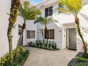 9265 NW 9th Court, Plantation FL 33324