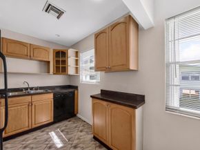 176 Upminster H 176, Deerfield Beach FL 33442