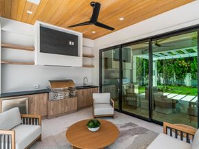 720 NW 3rd Avenue, Delray Beach FL 33444
