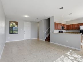 457 SE 37th Place 457, Homestead FL 33033