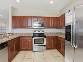 457 SE 37th Place 457, Homestead FL 33033