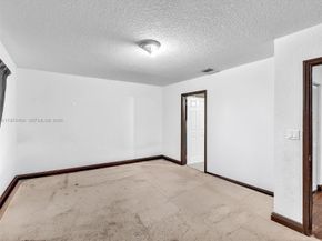 23 SE 3rd Avenue, Hallandale Beach FL 33009