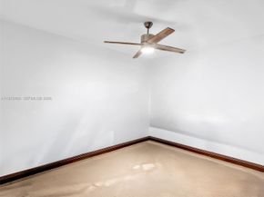 23 SE 3rd Avenue, Hallandale Beach FL 33009