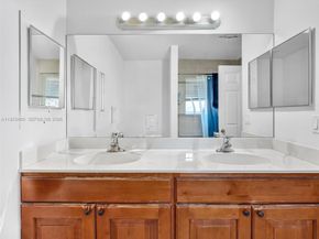 23 SE 3rd Avenue, Hallandale Beach FL 33009