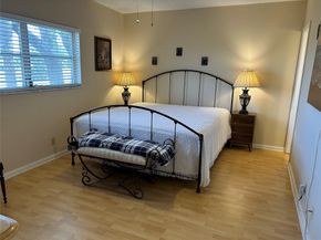 7805 NW 5th Court 202, Margate FL 33063