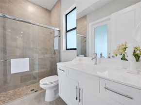 12043 N Baypoint Cir, Parkland FL 33076