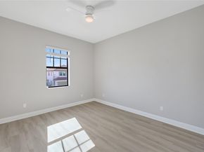 12043 N Baypoint Cir, Parkland FL 33076