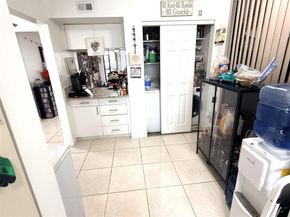 1101 Colony Point Cir 123, Pembroke Pines FL 33026