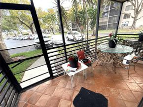 1101 Colony Point Cir 123, Pembroke Pines FL 33026