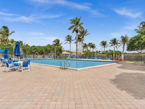 2237 NW 171st Terrace, Pembroke Pines FL 33028