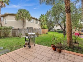 2237 NW 171st Terrace, Pembroke Pines FL 33028