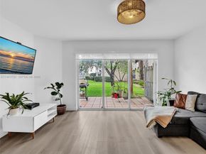 2237 NW 171st Terrace, Pembroke Pines FL 33028