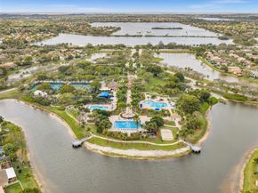 2237 NW 171st Terrace, Pembroke Pines FL 33028