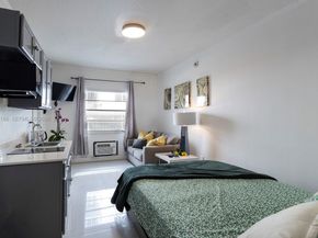 335 Ocean Drive 120, Miami Beach FL 33139