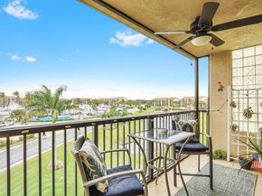 901 Seafarer Circle 403, Jupiter FL 33477