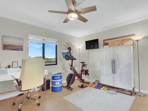 901 Seafarer Circle 403, Jupiter FL 33477