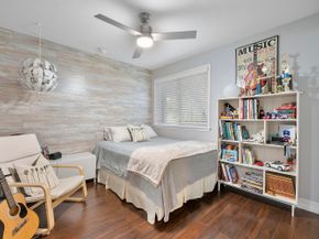 11377 Lakeview Drive, Coral Springs FL 33071