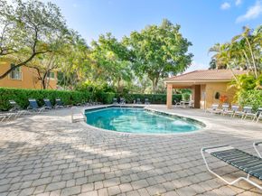 11377 Lakeview Drive, Coral Springs FL 33071