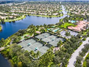 8222 Dominica Place, Wellington FL 33414