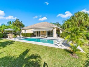 8222 Dominica Place, Wellington FL 33414