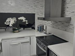 9410 Live Oak Place 103, Davie FL 33324