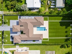 320 SW 125th Avenue, Miami FL 33184