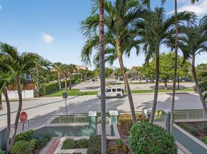 2051 SE 3rd Street Th8, Deerfield Beach FL 33441