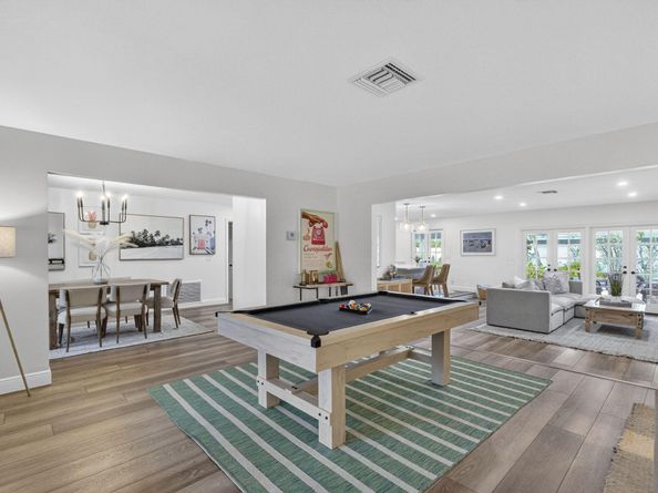 903 SW 28th Avenue, Boynton Beach FL 33435