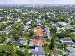 903 SW 28th Avenue, Boynton Beach FL 33435