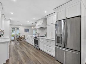 903 SW 28th Avenue, Boynton Beach FL 33435