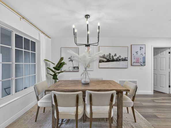 903 SW 28th Avenue, Boynton Beach FL 33435