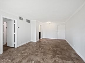 2970 NE 16th Ave 102B, Oakland Park FL 33334