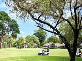 12962 Briarlake Drive 202, Palm Beach Gardens FL 33418